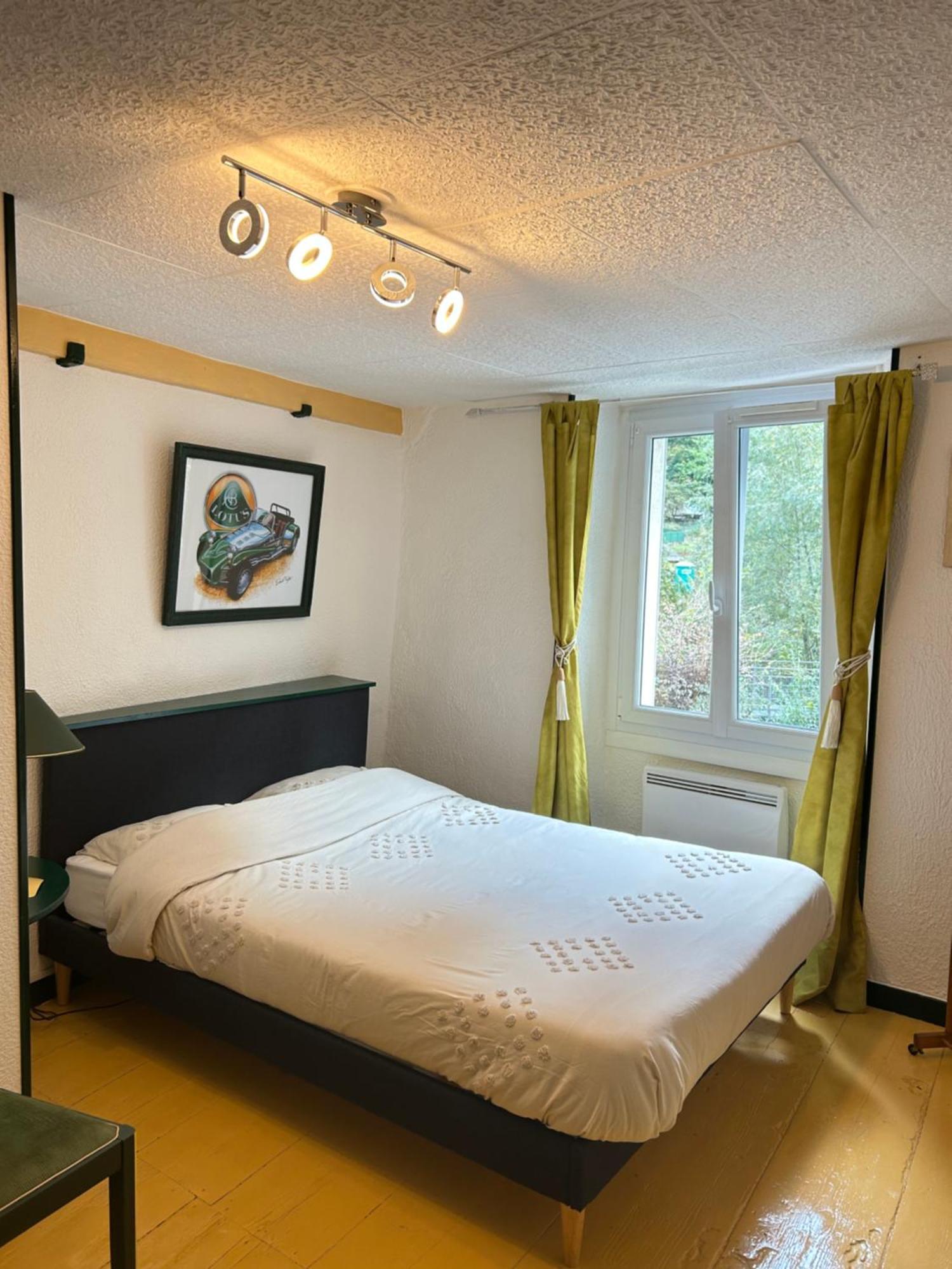 Charmante Maison De Montagne Pour 8 Personnes Livet-et-Gavet Exterior foto